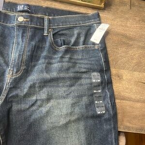 Men’s Gap Slim Soft Wear Jeans - NWT - 38x34